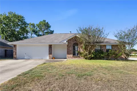 3200 Bahia Dr, College Station, TX 77845