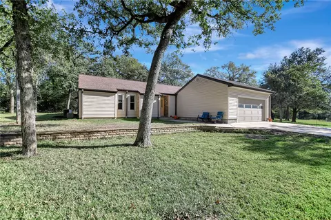 8846 Jackrabbit Ln, Bryan, TX 77808 photo 6