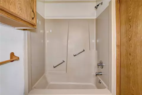 8846 Jackrabbit Ln, Bryan, TX 77808 photo 32