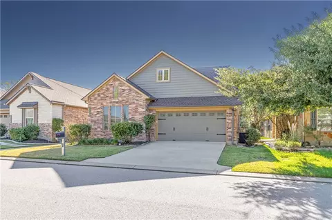 1736 Twin Pond Cir, College Station, TX 77845