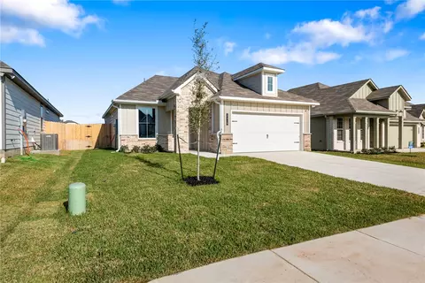 Exterior - 2418 Rooke Rd, Bryan, TX 77807 photo 2 of 4