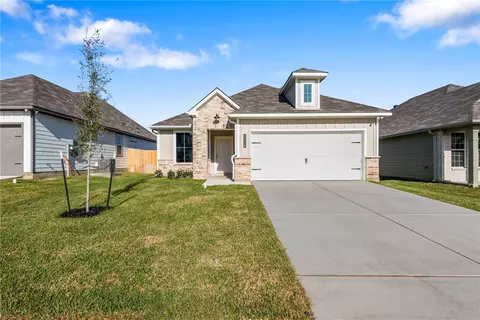 2418 Rooke Rd, Bryan, TX 77807
