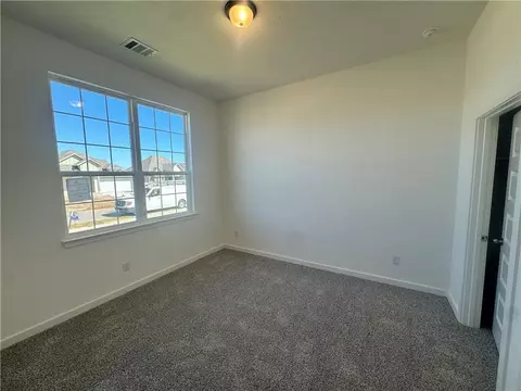 2419 Rooke Rd, Bryan, TX 77807 photo 2
