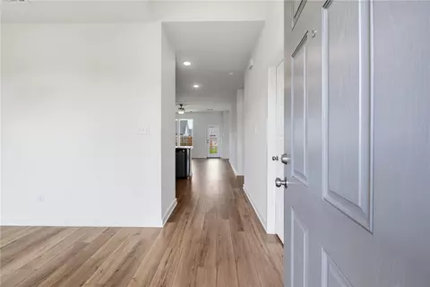 2422 Rooke Rd, Bryan, TX 77807 photo 4