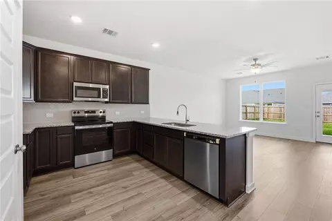 2422 Rooke Rd, Bryan, TX 77807 photo 8