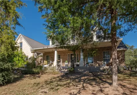 15 Ranch Rd, Hilltop Lakes, TX 77871