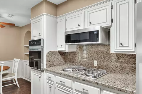 Kitchen - 3604 Oak Hill Dr, Bryan, TX 77802 photo 2 of 4