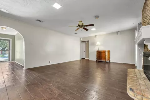 Living - 3604 Oak Hill Dr, Bryan, TX 77802 photo 5 of 5