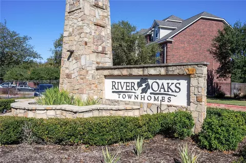 305 Holleman Drive E 402, College Station, TX 77840