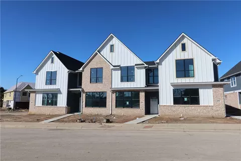 2152 Big River St, College Station, TX 77840