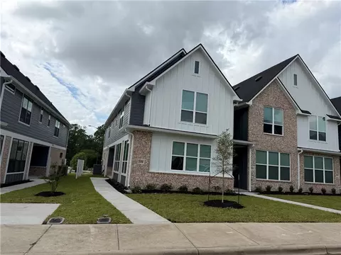 2156 Big River St, College Station, TX 77840