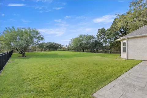 Exterior - 2836 Persimmon Ridge Ct, Bryan, TX 77807 photo 5 of 7