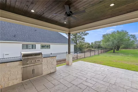 Exterior - 2836 Persimmon Ridge Ct, Bryan, TX 77807 photo 3 of 7