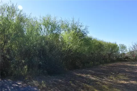 3600 Hawks St, Bryan, TX 77808 photo 2