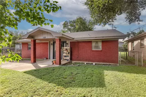109 Sulphur Springs Rd, Bryan, TX 77801