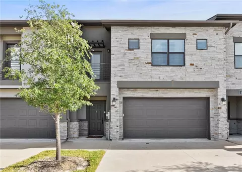 527 Hayes Ln, College Station, TX 77845