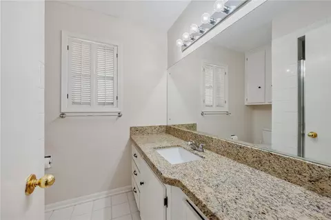 Bath - 2810 Hillside Dr, Bryan, TX 77802 photo 1 of 2