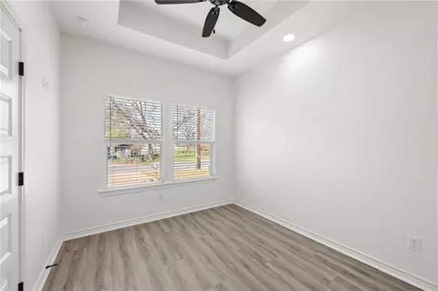 Entry Way - 513 Hall St, Bryan, TX 77803 photo 2 of 2