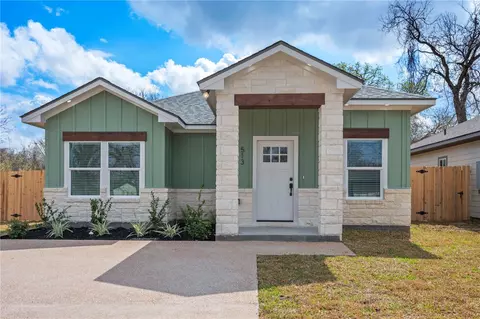 513 Hall St, Bryan, TX 77803