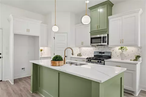 Kitchen - 513 Hall St, Bryan, TX 77803 photo 1 of 4