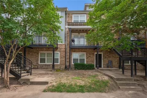 1725 Harvey Mitchell 612, College Station, TX 77840