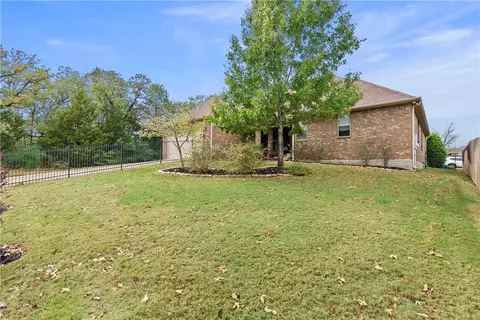 Exterior - 2015 Lola Ln, Bryan, TX 77807 photo 6 of 7