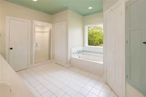 Bath - 706 E 30th St, Bryan, TX 77803 photo 1 of 7