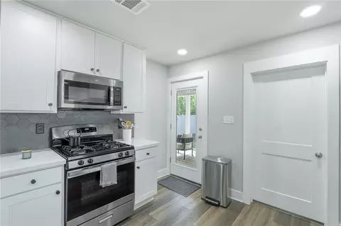 Kitchen - 1015 E 27th St, Bryan, TX 77803 photo 2 of 2