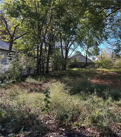 707 E 18th St, Bryan, TX 77803