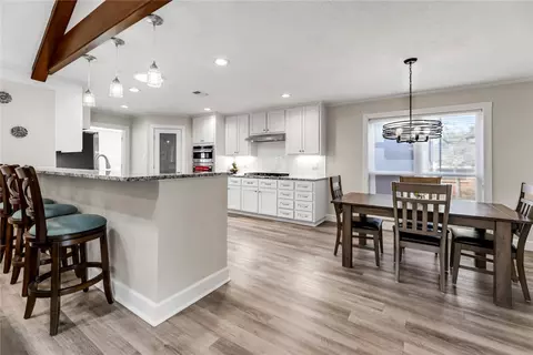 3005 Camelot Dr NW, Bryan, TX 77802 photo 11