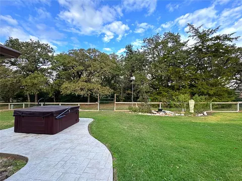 3005 Camelot Dr NW, Bryan, TX 77802 photo 32