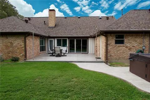 3005 Camelot Dr NW, Bryan, TX 77802 photo 34