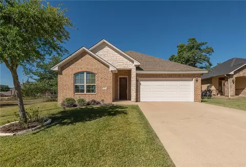 2109 Ella Ln, Bryan, TX 77802