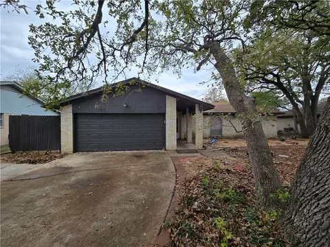 1211 Austin Ave, College Station, TX 77845