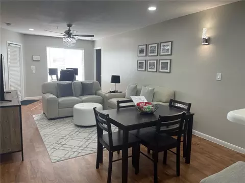 521 SW Parkway 204, College Station, TX 77840