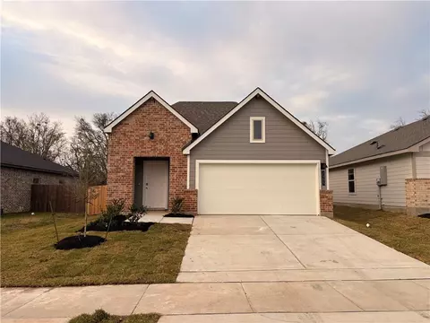 2305 White Wing, Navasota, TX 77868