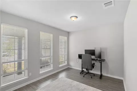 1925 Viva Rd, Bryan, TX 77807 photo 4