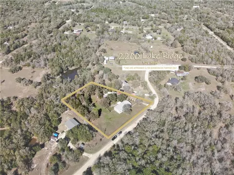 2200 Lake Rdg, Caldwell, TX 77836