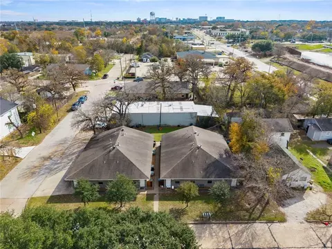 View/Area - 105-107 Davis, Bryan, TX 77801 photo 3 of 3