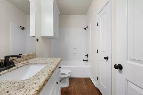Entry Way - 930 W 28th St, Bryan, TX 77803 photo 2 of 3