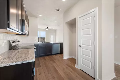 2427 Rooke Rd, Bryan, TX 77807 photo 11