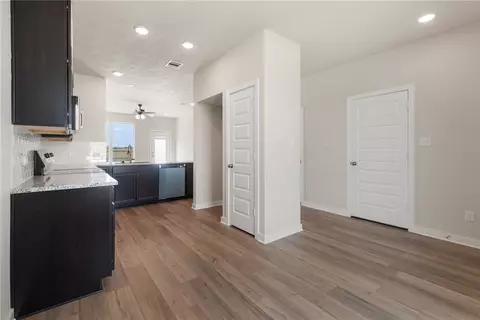2427 Rooke Rd, Bryan, TX 77807 photo 9