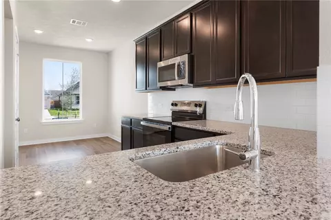 2427 Rooke Rd, Bryan, TX 77807 photo 16