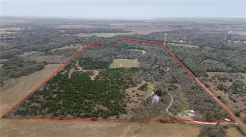 201 Lcr 646, Thornton, TX 76687