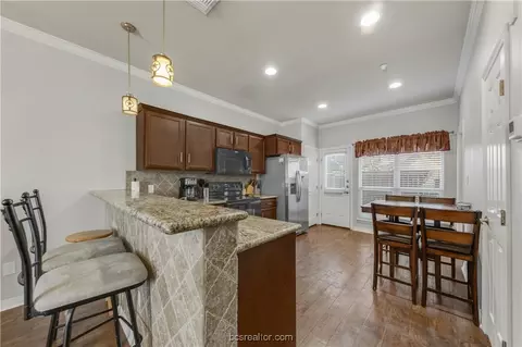 1198 Jones Butler Road 1807, College Station, TX 77840