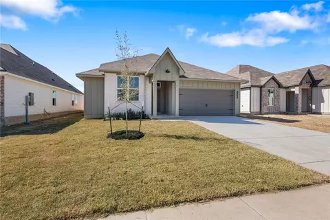 2409 Rooke Rd, Bryan, TX 77807