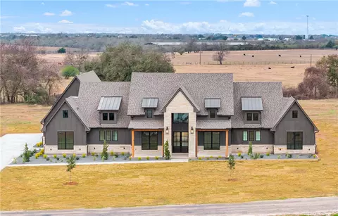 1141 Bluebonnet Ridge Dr, Chappell Hill, TX 77426
