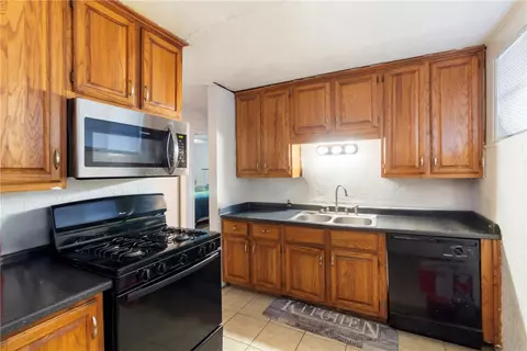 Kitchen - 2608 Cavitt Ave, Bryan, TX 77801 photo 1 of 1