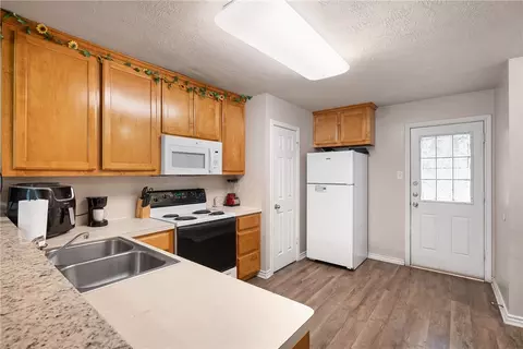 410 Freeman Ave, Bryan, TX 77803 photo 12