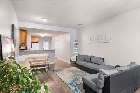 410 Freeman Ave, Bryan, TX 77803 photo 8